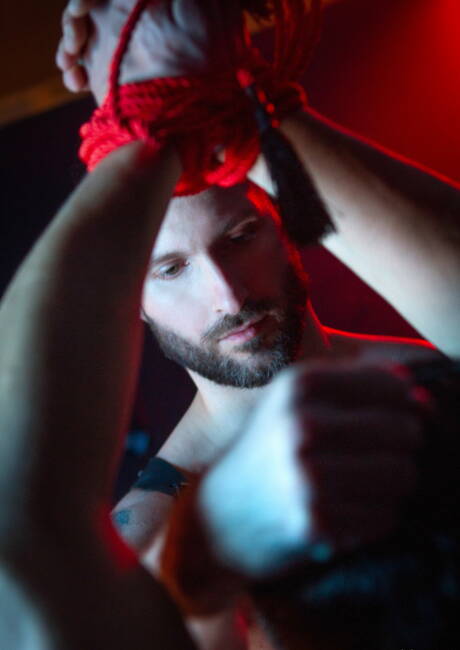 Men.com: Canadian hunk Logan Styles and american hunky guy Rocky Vallarta fuck after blowjob