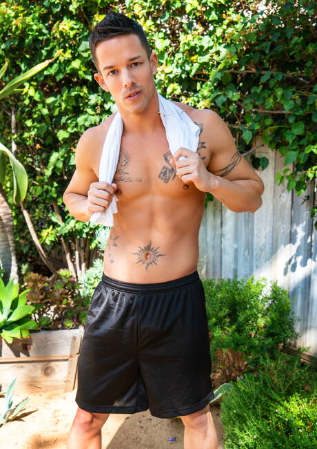 Romanian superstud Kaleb Stryker and latin superstud Nic Sahara have a hot couple sex in the kitchen