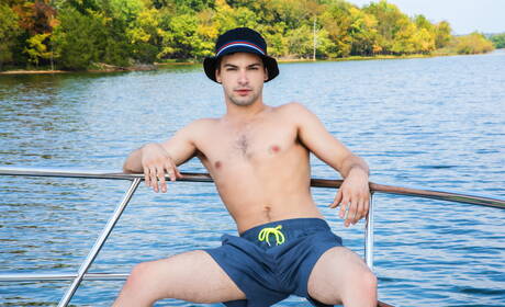 Two american dudes hunky guy Johnny Rapid and tough guy Trevor Laster have a hot couple scene outside