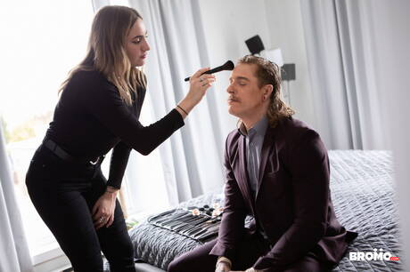 Canadian beefcake Manuel Skye and canadian strongman Bo Sinn in hot ass bang