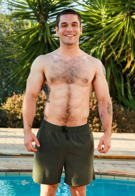 Next Door Studios: Nice american guys strongman Brandon Anderson and hairy stud Andrew Miller in hot homosexual action in shower