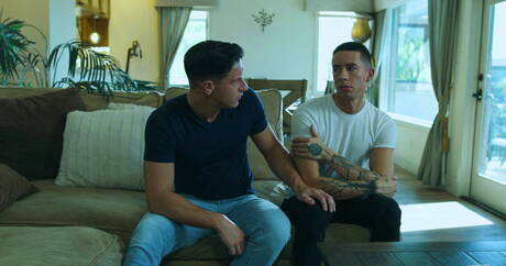 Pretty american boys well-built Dalton Riley and beefy Vincent Oreilly in hot ass fuck action