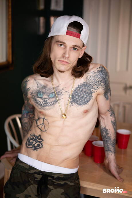 加拿大帥哥Ryan Jacobs和加拿大帥哥Sunny D互相幹了起來