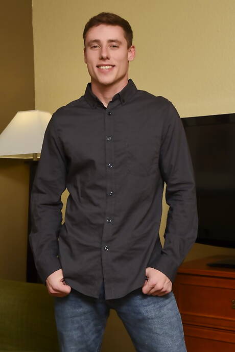 Why Not Bi: Hot friends Alora Jaymes, Jackson Traynor and Justin Matthews love bisexual pleasure