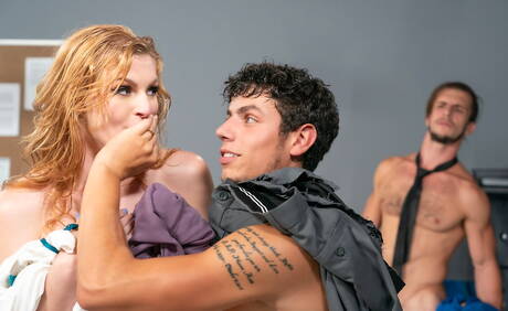 Il trio bollente Ella Nova, Kaleb Stryker e Donte Thick in un trio bisessuale