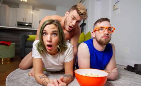 Das heiße Trio Brind Love, Thyle Knoxx und William Seed hat ein Dreier-Bi-Vergnügen