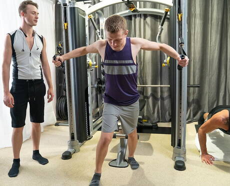 Die schamlosen Jungs Dolf Dietrich, Cole Blue und Ian Levine beim harten Dreier-Sex