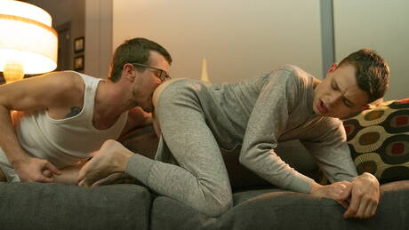 Zwei amerikanische Jungs, der schöne Austin Young und der junge Alex Killian, haben heißen Sex