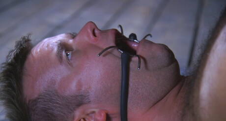 American beefcake Connor Patricks loves bondage