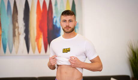 Brock, bien bâti, et Devy, musclé, font l