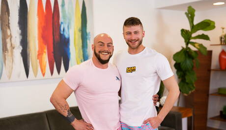 Brock, bien bâti, et Devy, musclé, font l