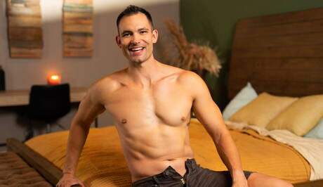 Sean Cody: Tough guy Lan and beefy Holden sucking and fucking each other