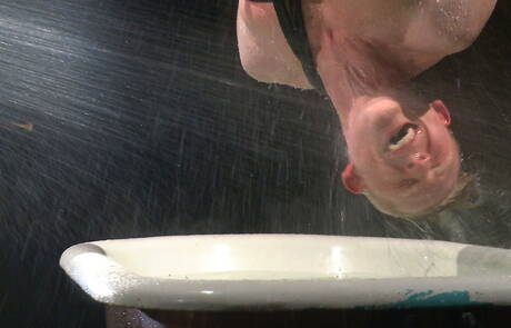 American pretty boy Rob Yaeger likes to be humiliated