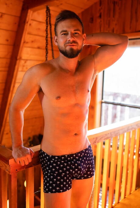 Sean Cody: Shameless buddies Sean, Josh and Justin have a threesome pleasure