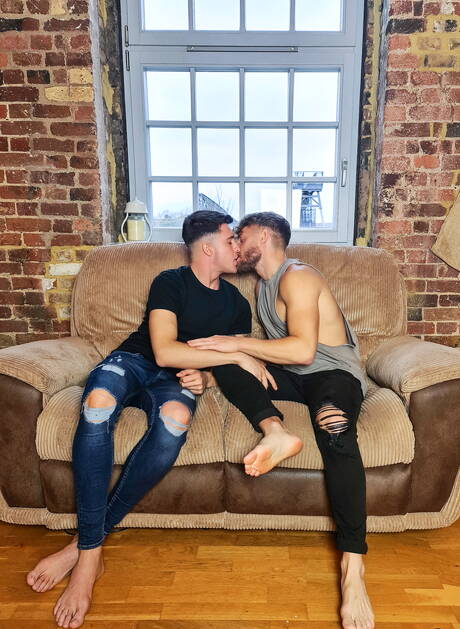 Superstud Jake Surf and strongman Marco Braid sucking and fucking each other