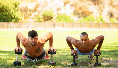 Pretty american boys tough guy Brysen and hunk Xavier Zane have a hot sex outdoor