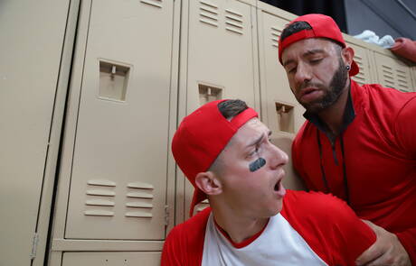 Gaywire: Two american boys gay bear Eddy Ceetee and stud Tristan Hunter in hot homosexual action