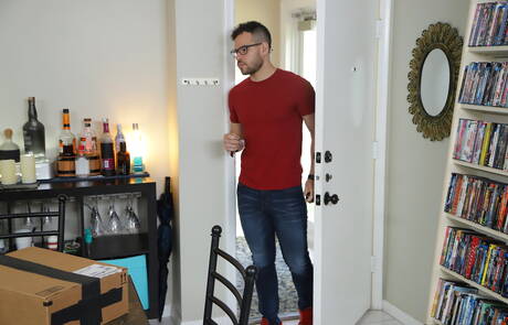 Gaywire: American stars hairy stud Angel Ventura and otter Jacob Peterson in hard anal sex