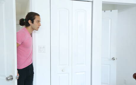 Two american dudes hot bear Atlas Grant and hairy stud Dante Drackis in hot anal sex in bathroom