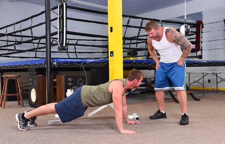 Hot american boys hot bear Colby Jansen and well-built Connor Maguire make a love