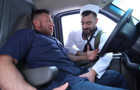 Two american boys bull Bruce Beckham and bodybuilder Derek Bolt fuck ass after sucking in hot shower