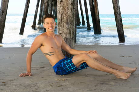 Latino hunk Levi Karter posing nude and showing his ass on the beach