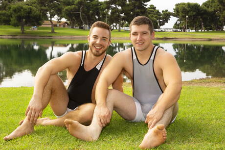 Sean Cody: Superstud Hayes and american tough guy Parker Nash make a love at the pool