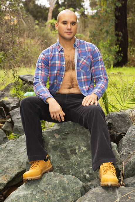 Sean Cody: Gorgeous dude Frankie Valentine and beautiful dude Brayden drilling an ass outside