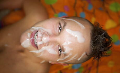 黑人公牛 Castro Supreme 和肌肉男 James Ray 跨種族戀愛