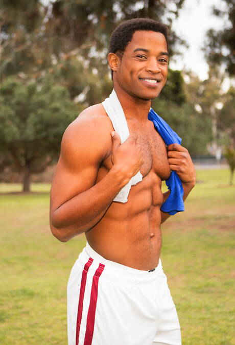 Sean Cody: American superstud Brysen and  Landon in hot interracial ass fuck action outdoor