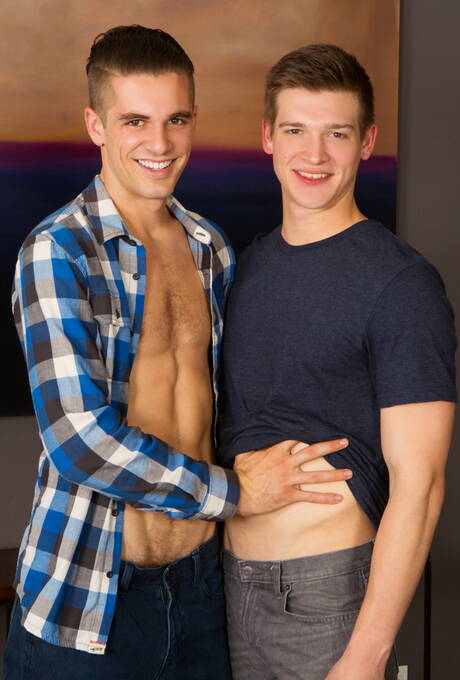 Sean Cody: Tough guy Jess and american hunk Dillan sucking and screwing each other outside