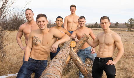 Johnny, Ricky, Jack, Lane, Dillan, Malcolm w dzikiej orgii na zewnątrz