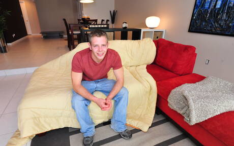 Its Gonna Hurt: Pretty american boys superstud Izzy James and superstud Steve Stiffer in hot interracial anal sex outside