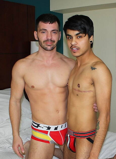 Jock Pussy: Brogan Reed and Xander James have a hot couple scene with FTM