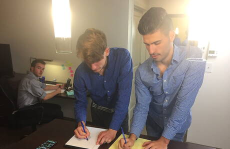 Jake Archer, Luke Hudson e Zack Grayson em sexo a três com FTM