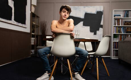 American pornstars twink Joey Mills and young Drake Von in hard anal sex in kitchen