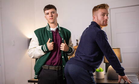 French hairy stud Olivier Robert and hunk Maverick Sun drilling an ass