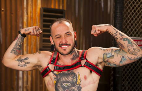 FTM Viktor Belmont in solo scene