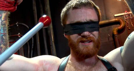 Pretty american boys otter Seamus Oreilly and hunky guy Jordan Jameson in bdsm porn scene