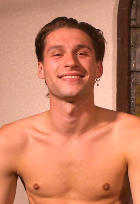 KinkyBitesMen: Two american boys otter Zario Travezz and superstud Shae Reynolds loves to be dominated