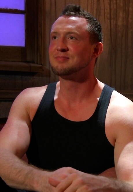 Sexy americans, muscular Pierce Paris and bear Dale Savage likes to be tied