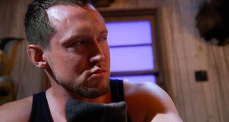 Americani sexy, il muscoloso Pierce Paris e l