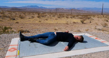 Nice american buddies strongman Pierce Paris and stud Michael Delray in bondage porn scene outdoor