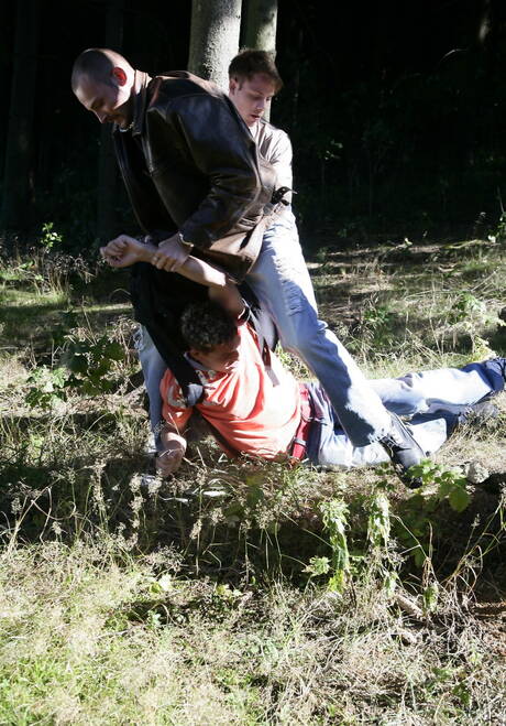 Staxus: Sexy guys Thomas Dyk, Thomas Friedl and Nick Deniels have 3some anal sex outside