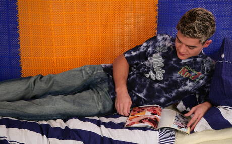 Czech muscular Robert Driveman and beefy Larry Taylor in blowjob scene