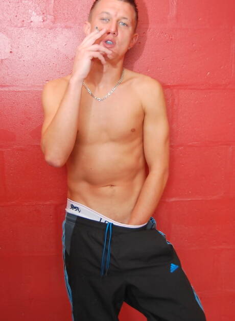 Beautiful boy Scally Jay and beautiful boy Josh Jared posing naked