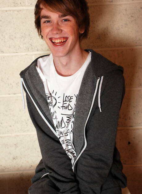 English pretty boy Kai Alexander and czech twink Tom Nutt make a love