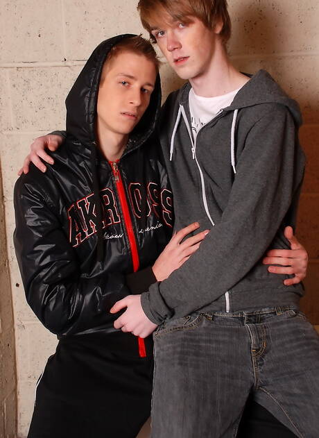 Staxus: English pretty boy Kai Alexander and czech twink Tom Nutt make a love