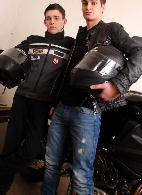 Staxus: English twink Aaron Aurora and czech stud Rudy Valentino fuck ass after sucking