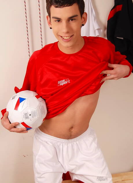 Staxus: Two czech guys young Oscar Hart and pretty boy Zac Todd in hot homosexual action